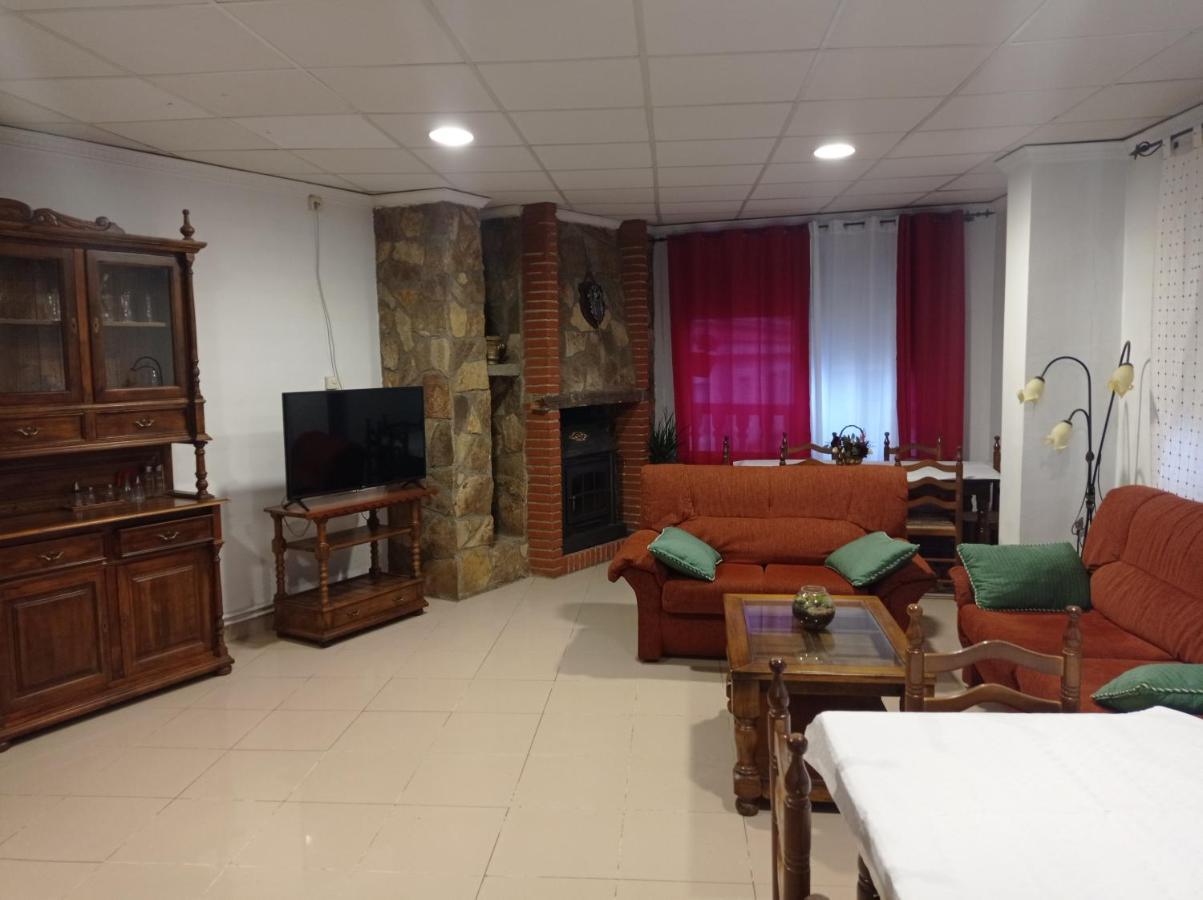 Hostal Canamares Bagian luar foto