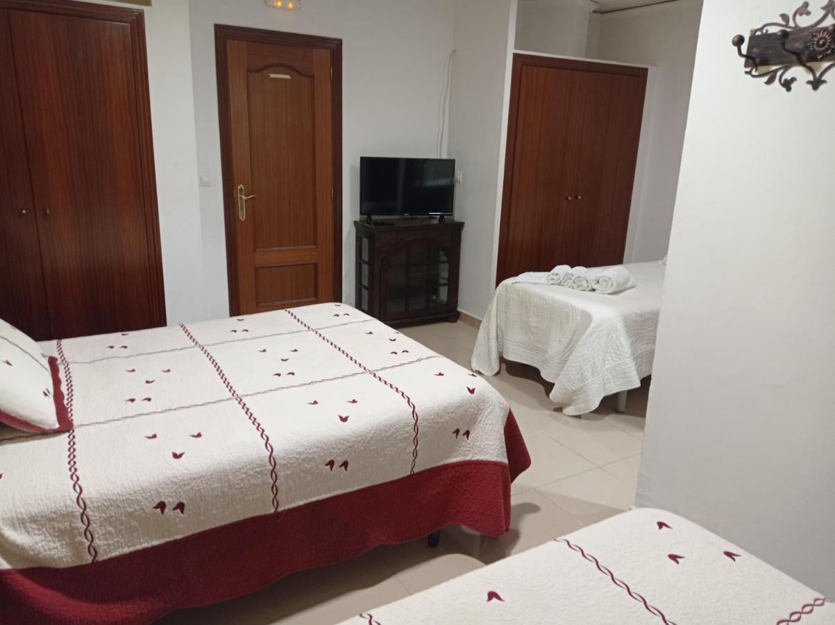 Hostal Canamares Ruang foto