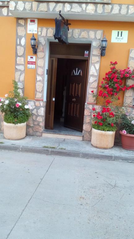 Hostal Canamares Bagian luar foto